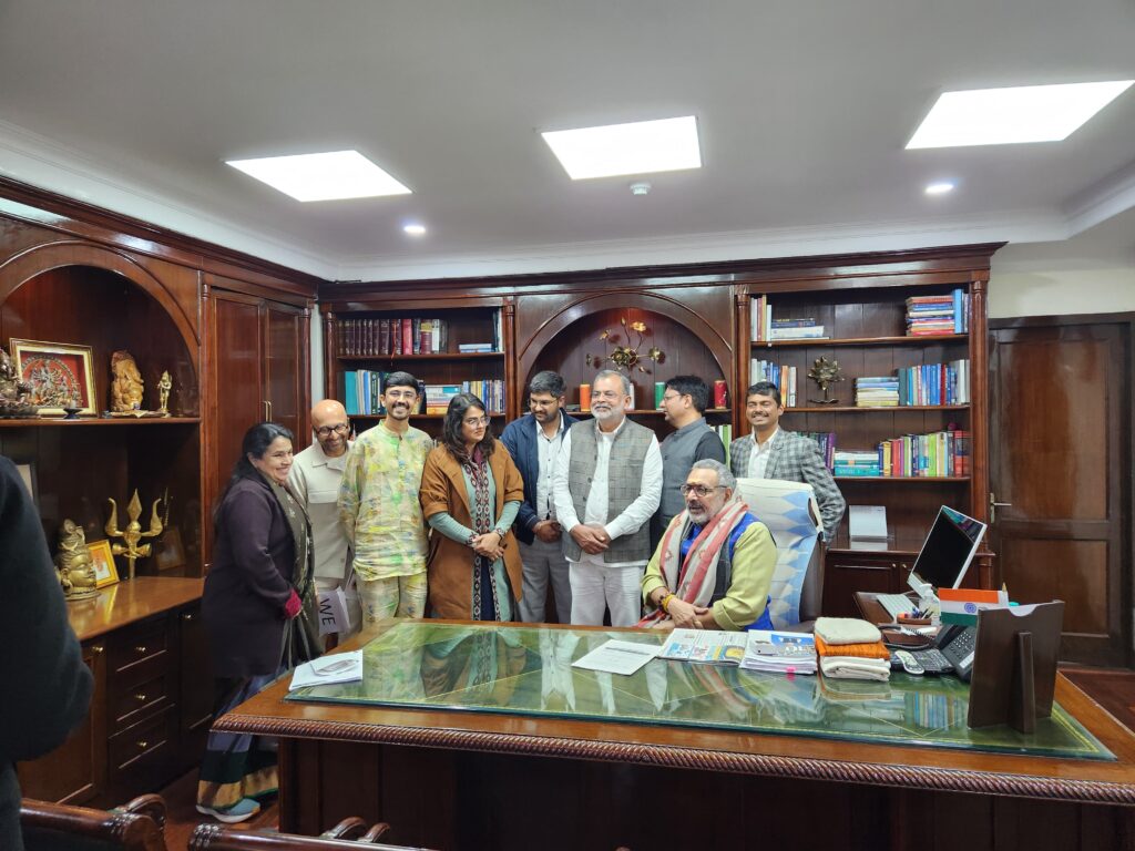 Union Textiles Minister Giriraj Singh, with senior ministry officials, Textile Commissioner Roop Rashi Mahapatra, and industry stakeholders including Shripat Jagirdar, CEO, Weaving Vibes, discussed the way forward for hemp in India's textile industry.